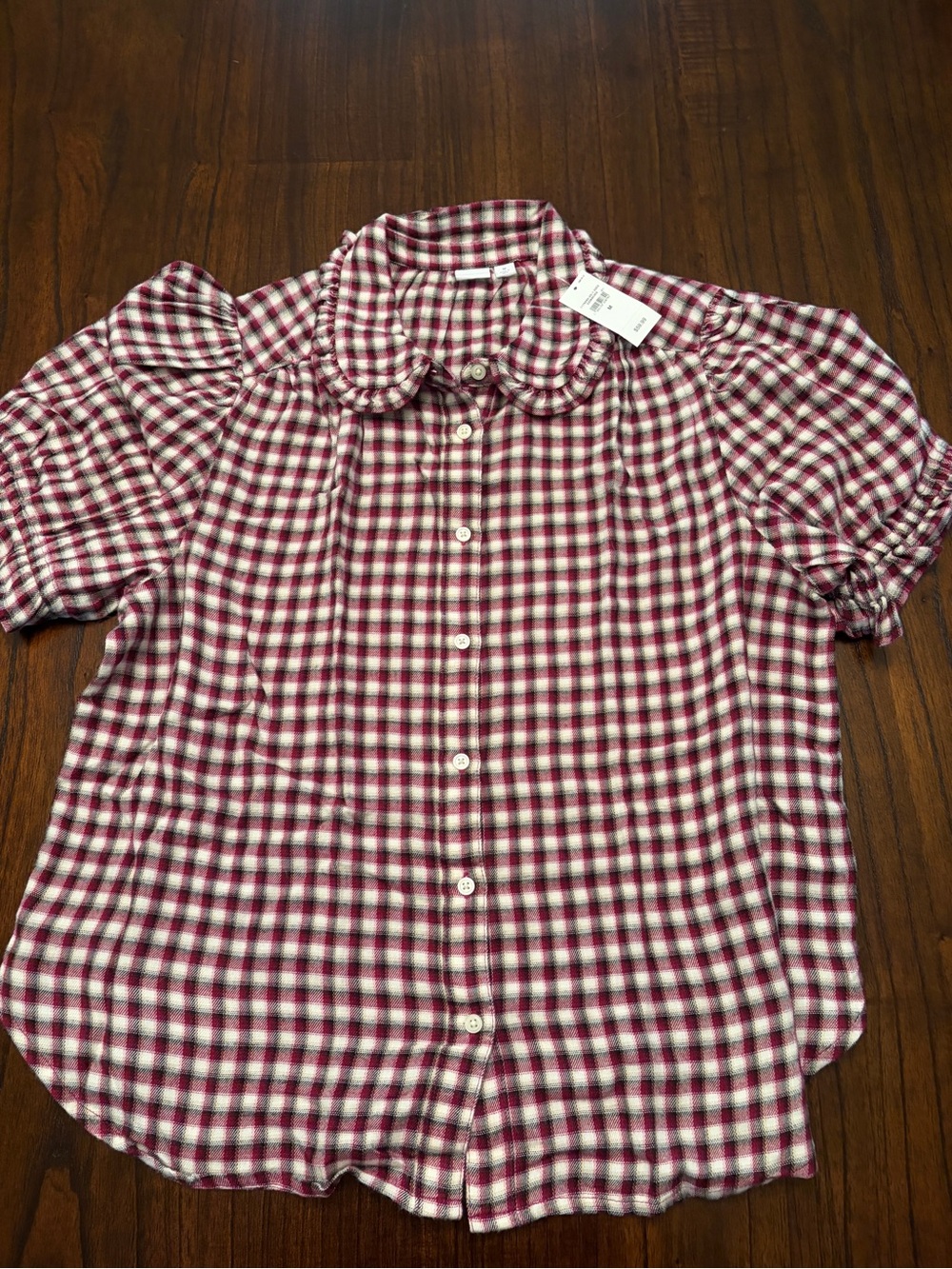 Gap button down